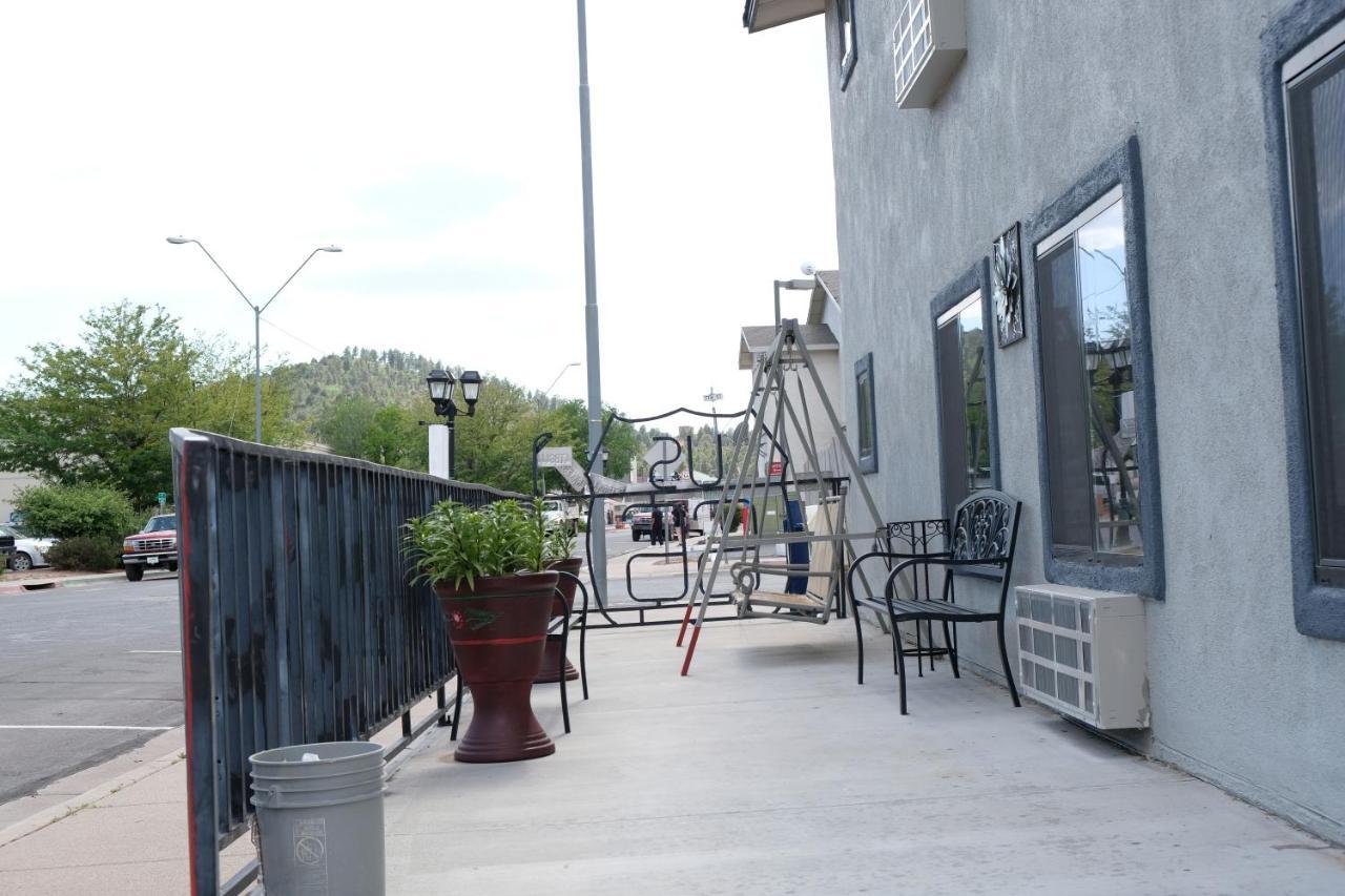Motel 6 Williams Az Downtown Grand Canyon מראה חיצוני תמונה