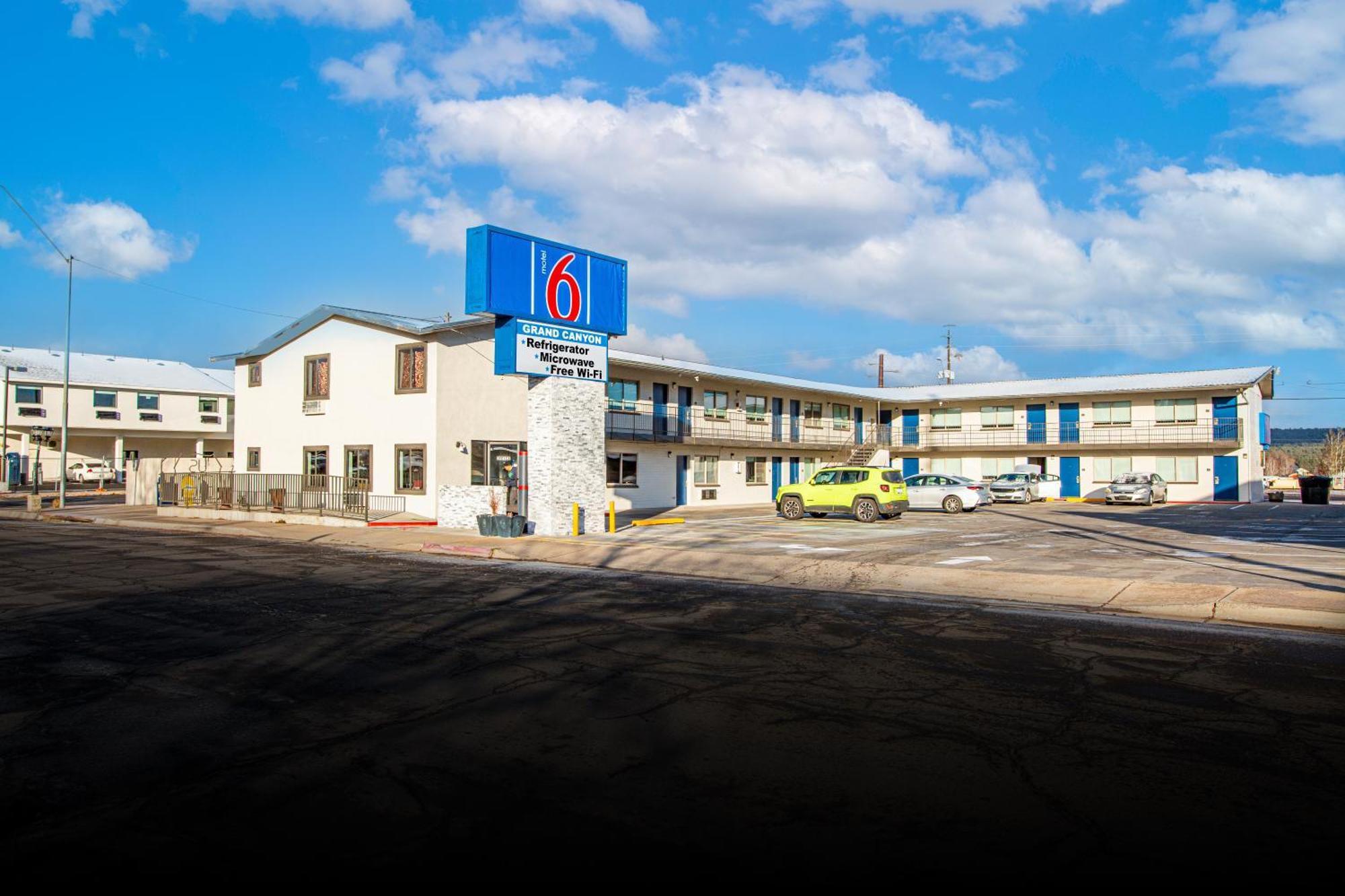 Motel 6 Williams Az Downtown Grand Canyon מראה חיצוני תמונה